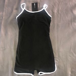 BRAND NEW fashion nova active romper
